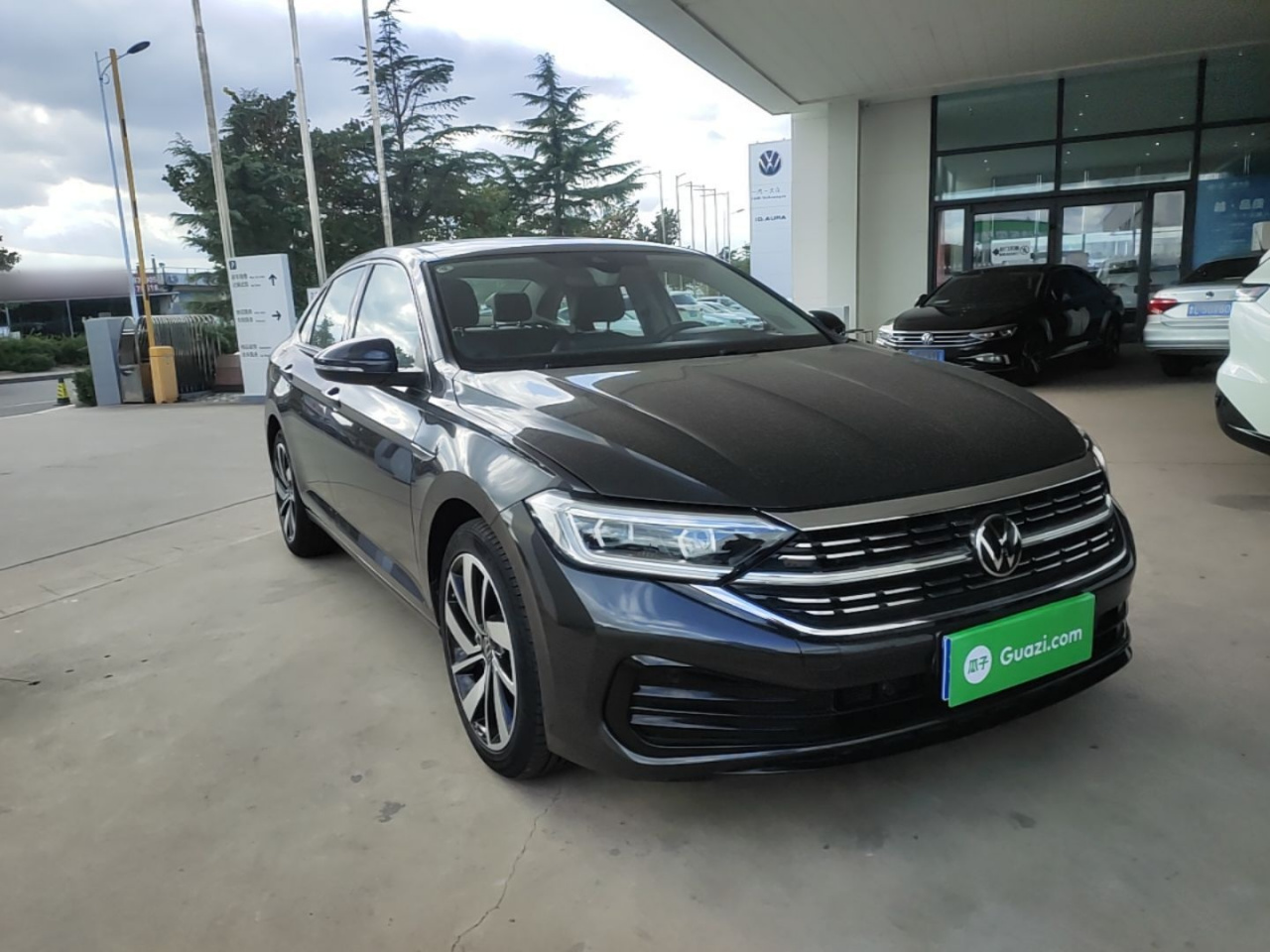 Sagitar 2023 300TSI DSG Excellence photo 5