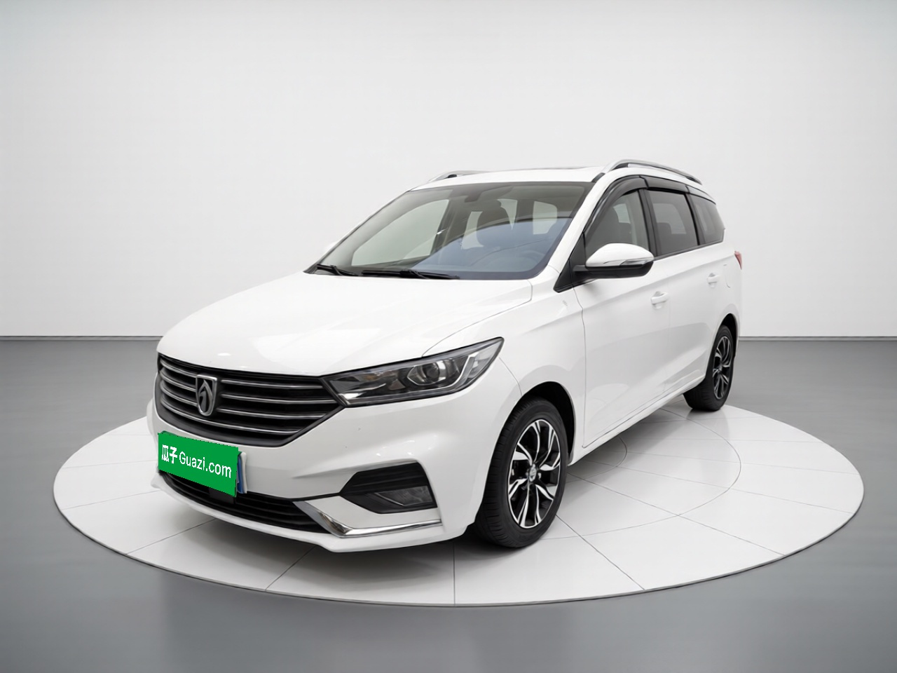 360 2018 1.5L MT Luxury China V