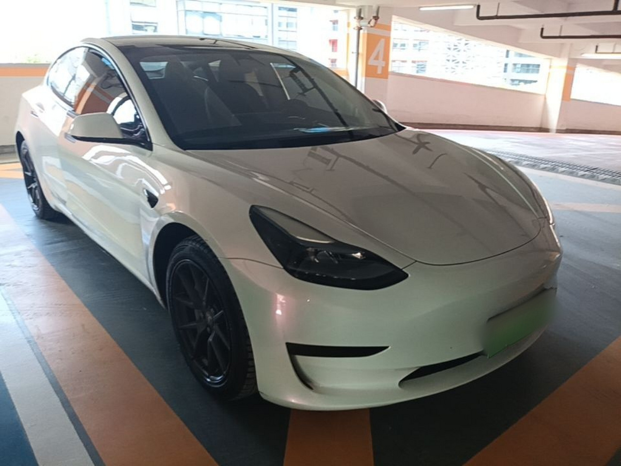 Model 3 2022 RWD photo 5