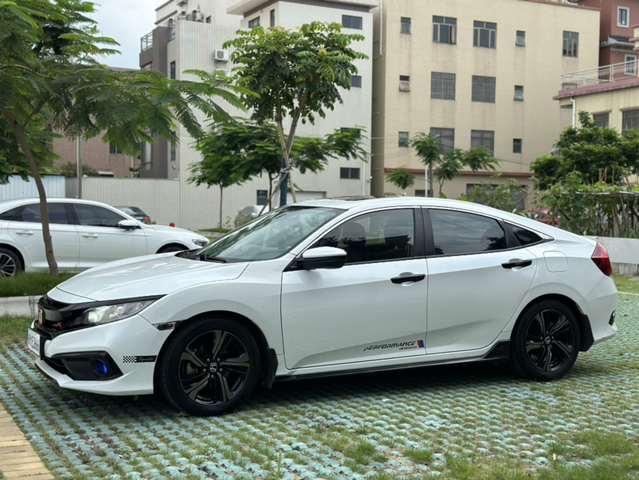 Civic 2019 220TURBO CVT China VI
