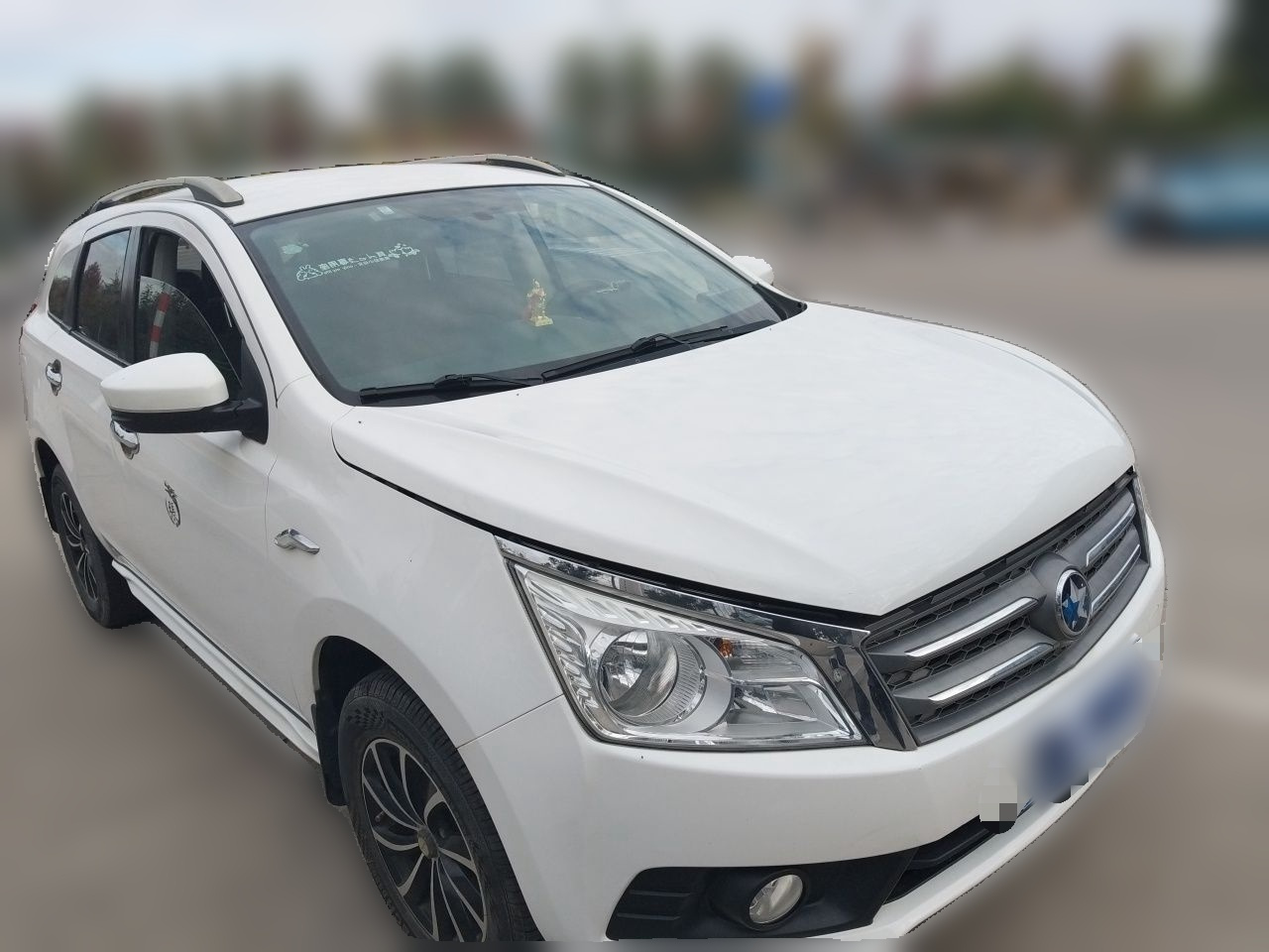 T70 2015 1.6L MT photo 3