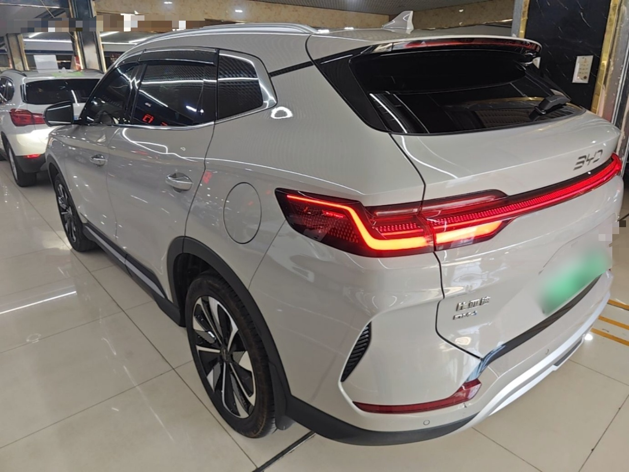 Song PLUS EV 2025 DM-i 112KM Premium photo 4