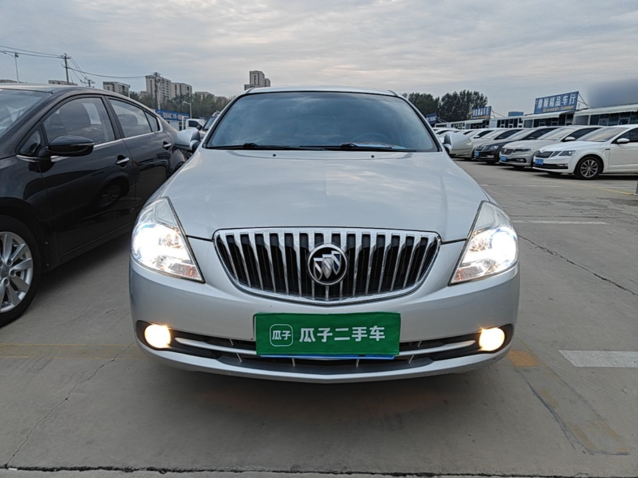 Excelle 2013 1.5L MT Classic photo 2