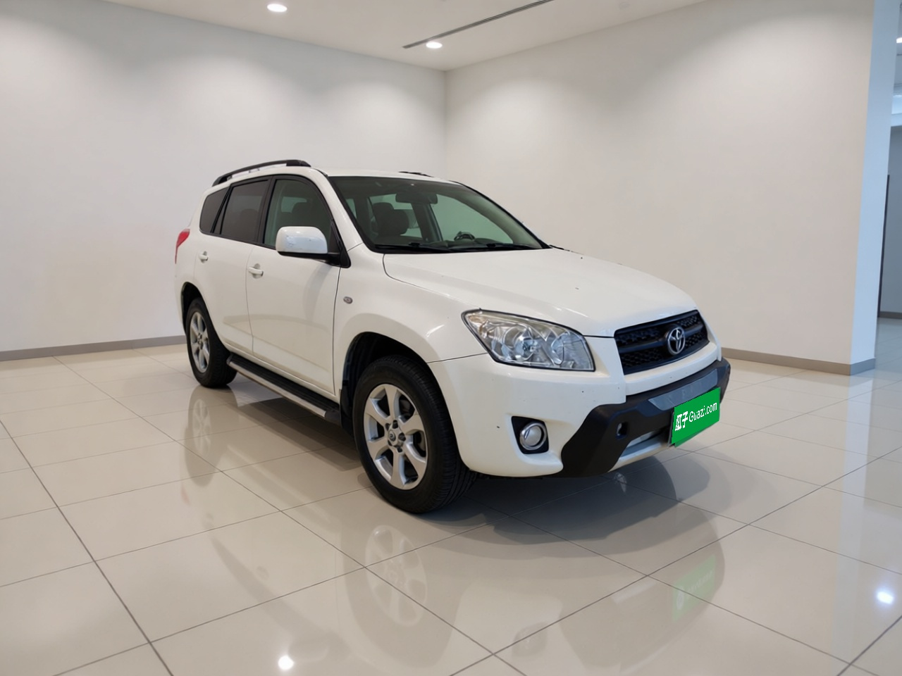 RAV4 2011 2.0L MT Classic photo 3