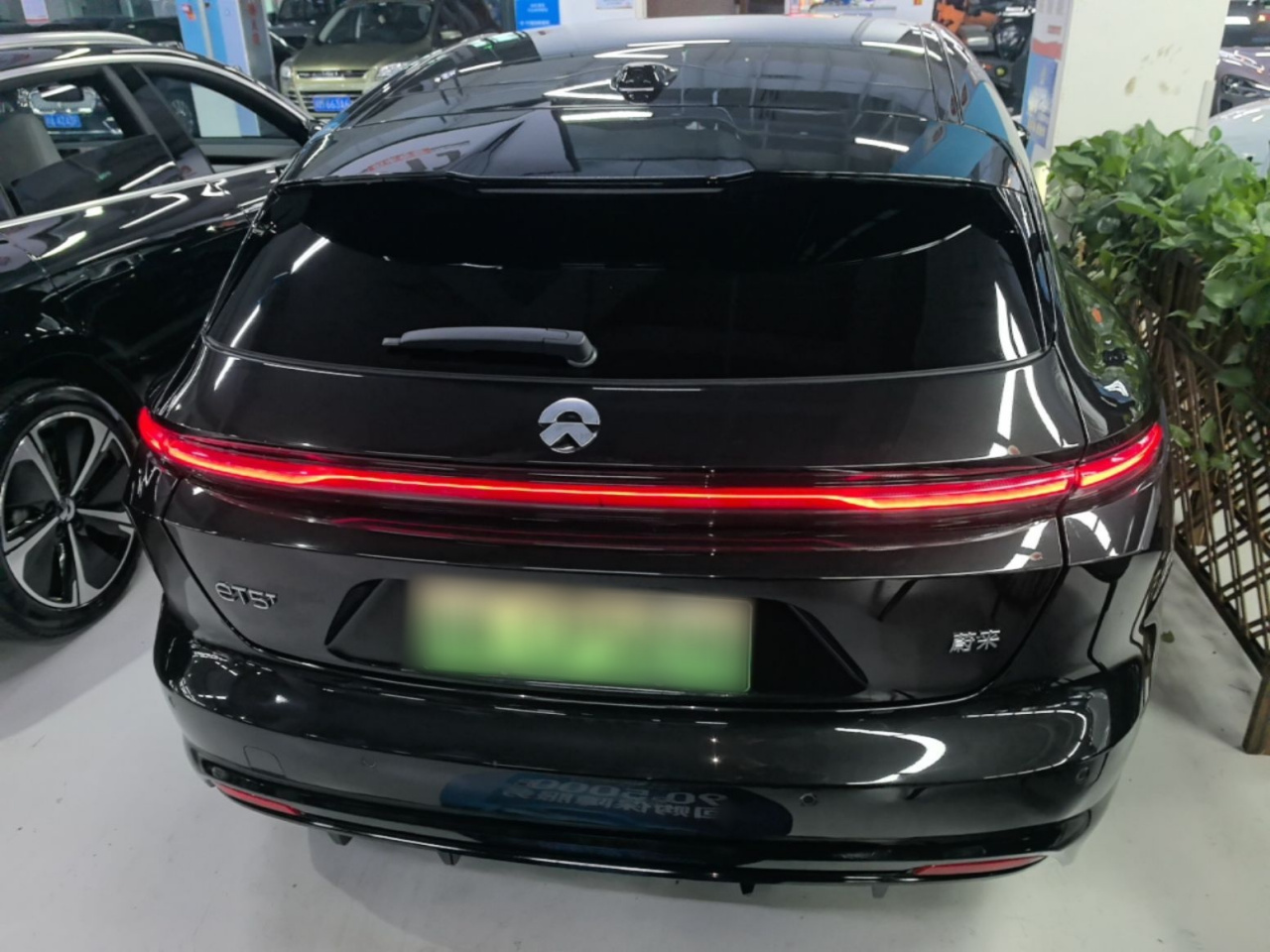 ET5T 2025 75kWh Touring photo 5