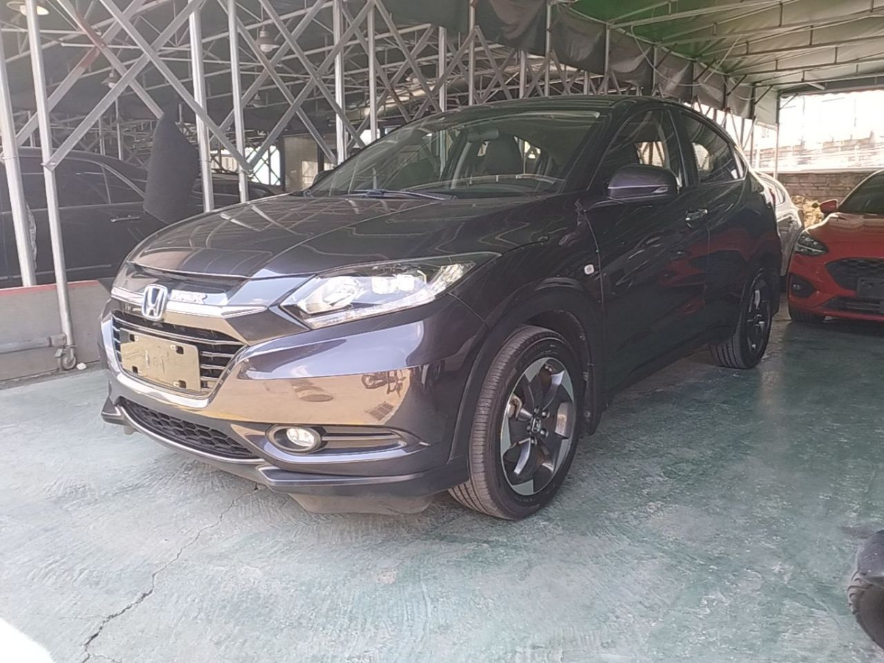 Vezel 2017 1.8L CVT RWD Pioneer