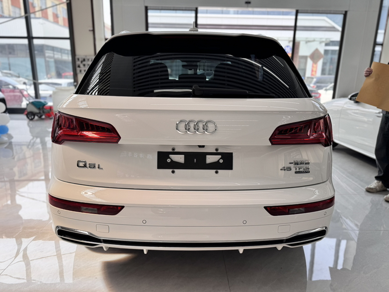 Q5L 2020 Facelift 40 TFSI Fashion photo 3