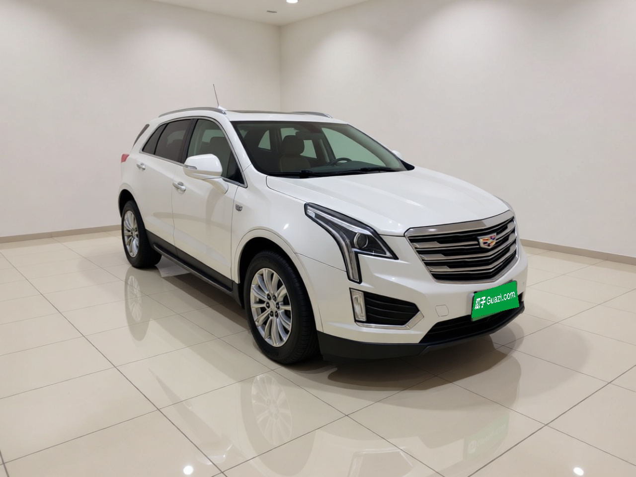 XT5 2016 25T Tech photo 3