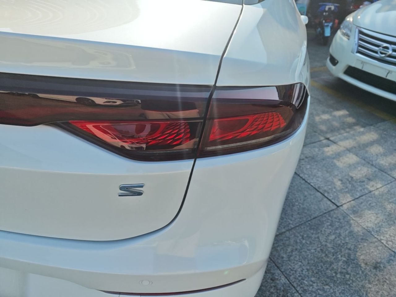 AION S 2023 580 LFP photo 2
