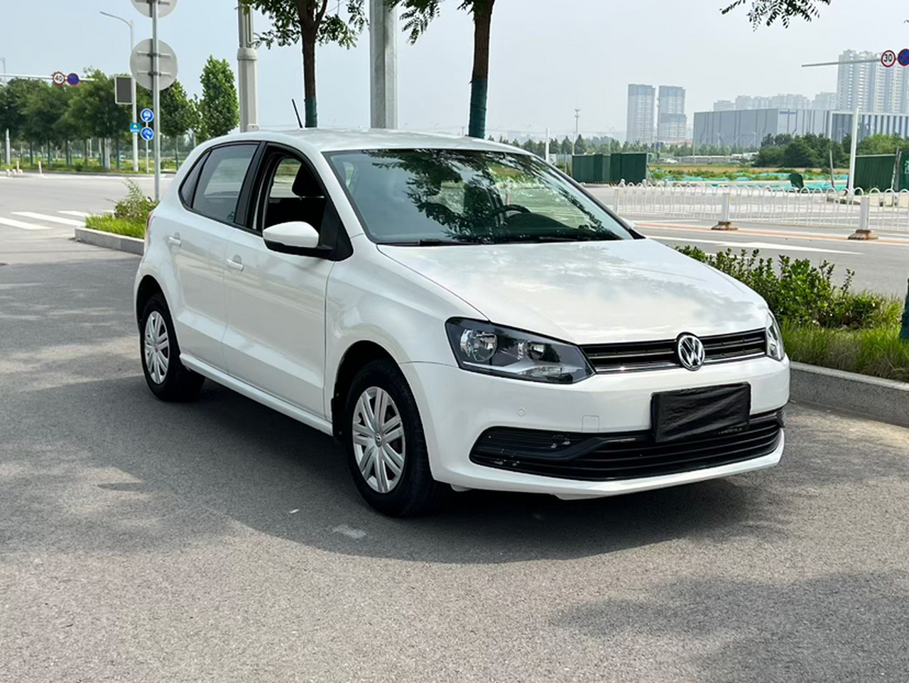 Polo 2016 1.4L AT photo 4