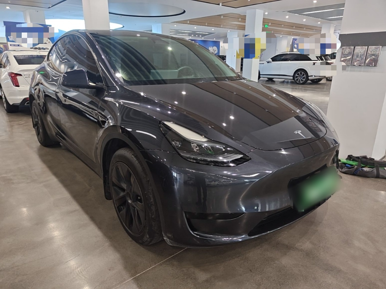 Model Y 2024 RWD photo 3