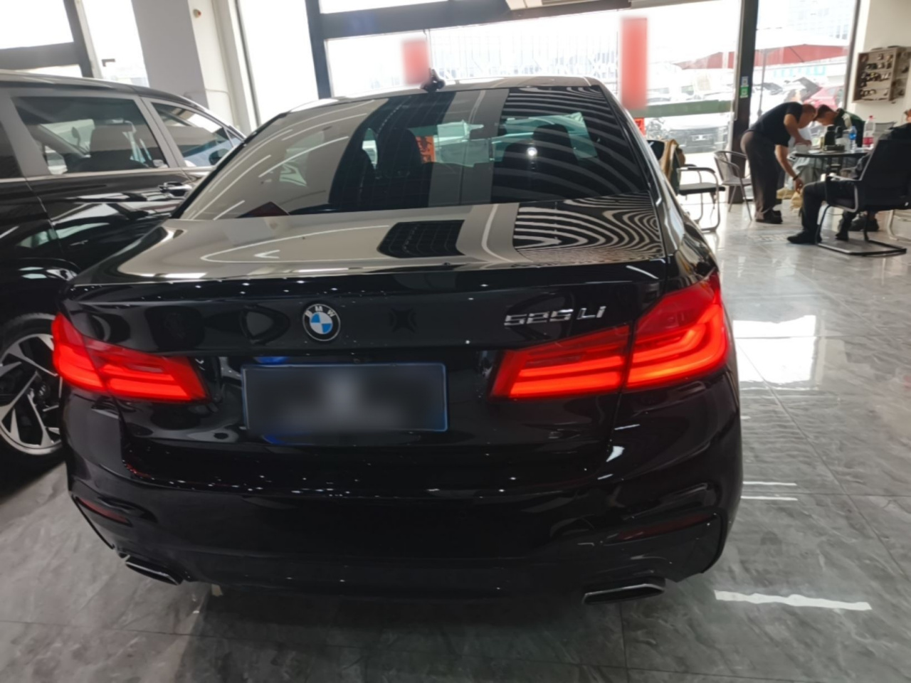 5 Series 2019 525Li M Sport Package photo 5