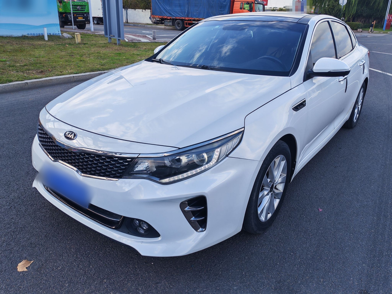 K5 2016 1.6T AT LUX