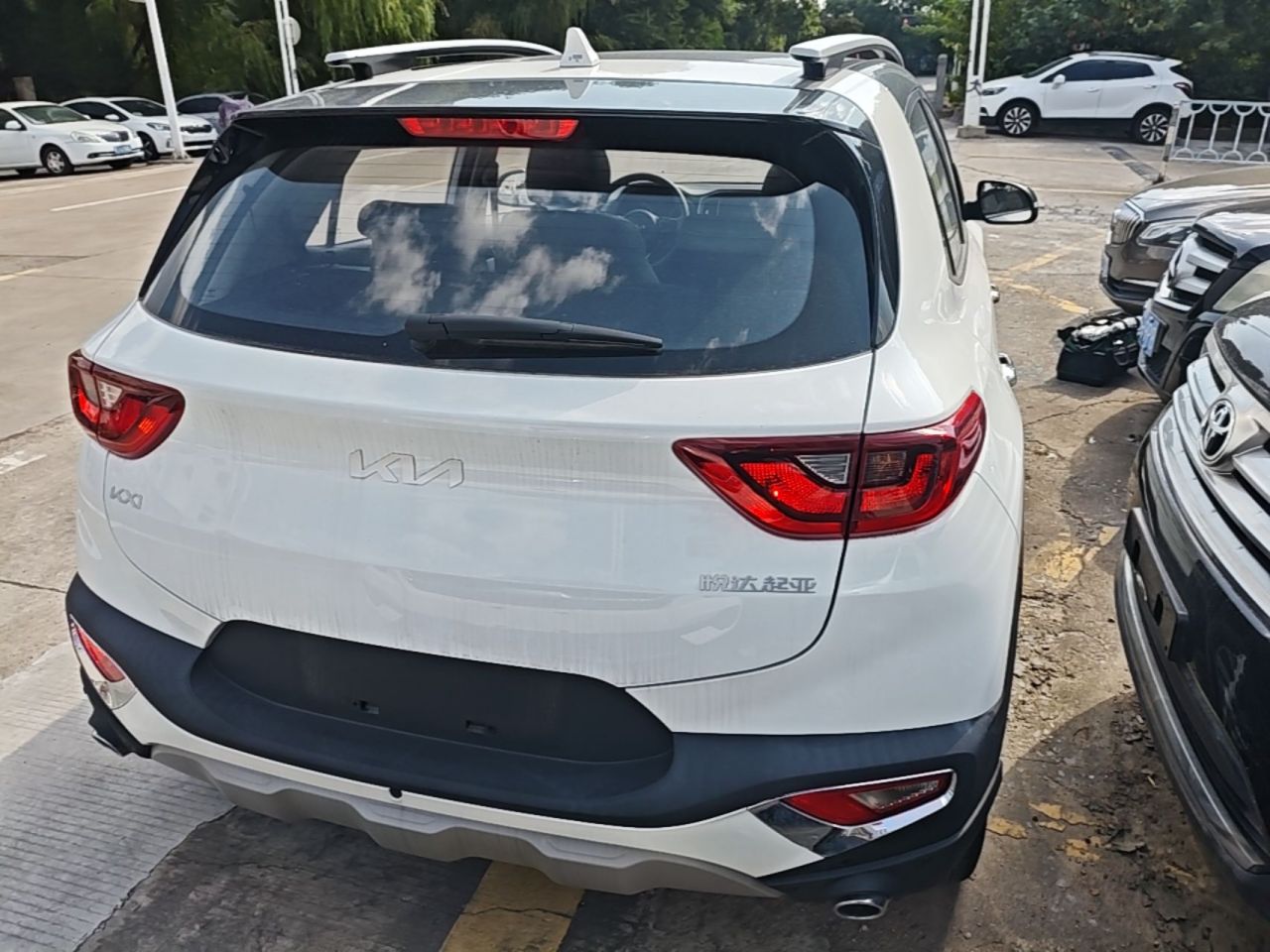 Stonic 2021 1.4L CVT photo 5