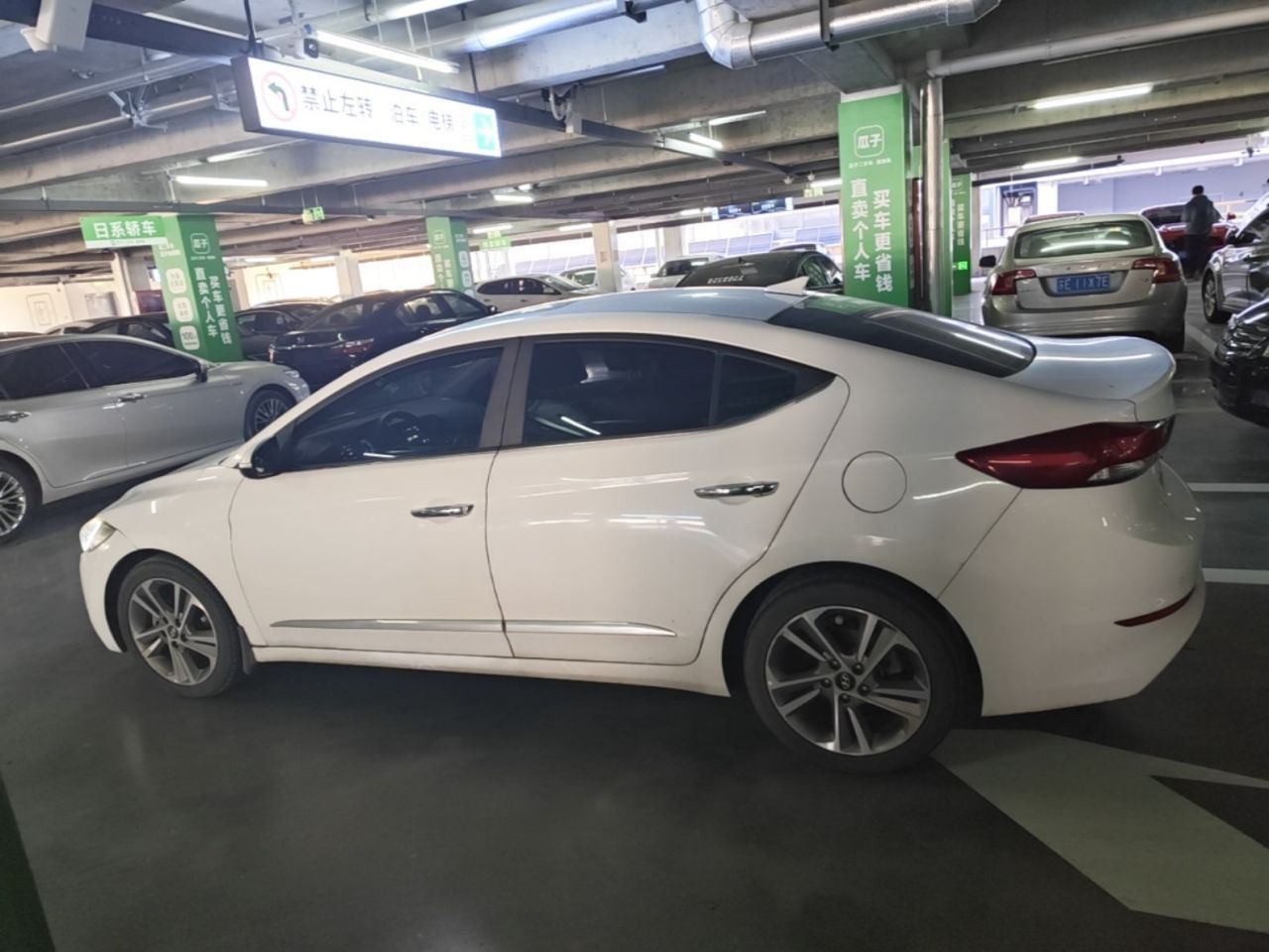 Elantra 2016 1.6L AT Smart Elite photo 4