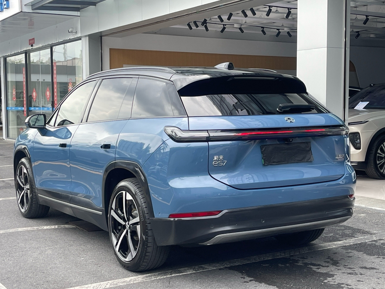 ES7 2022 100kWh Launch Edition photo 3