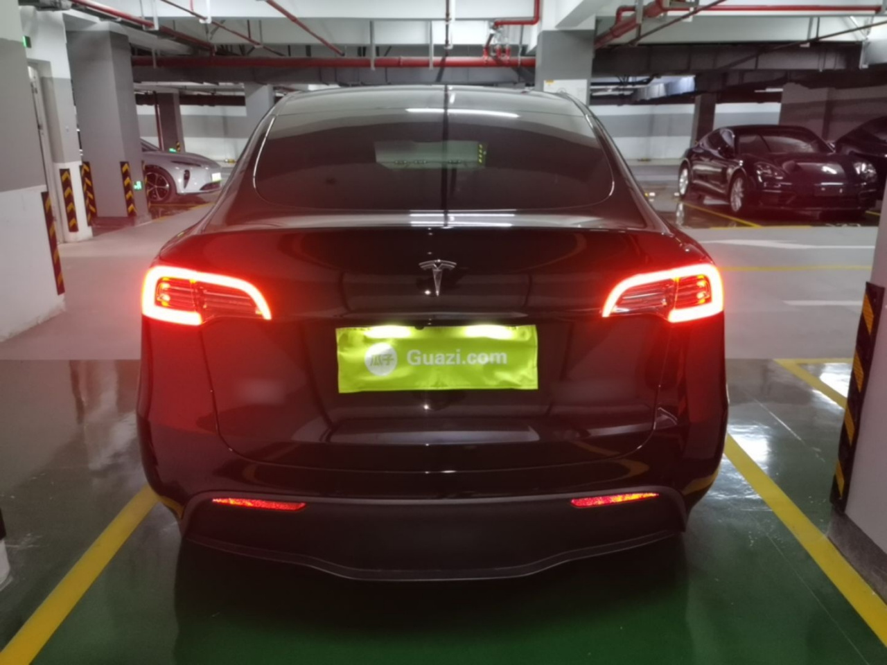 Model Y 2023 RWD photo 5