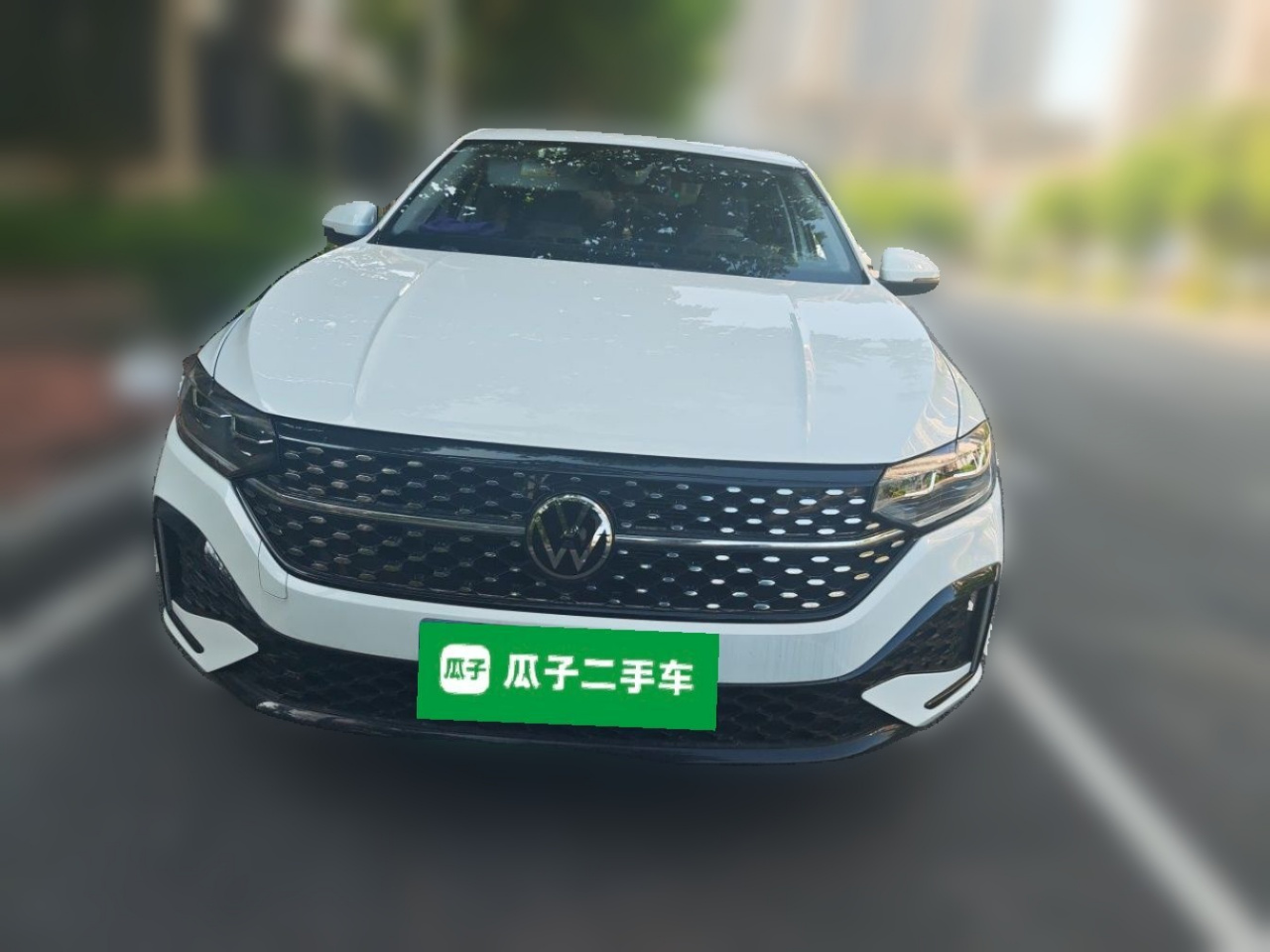 Lavida 2024 1.5L AT photo 2