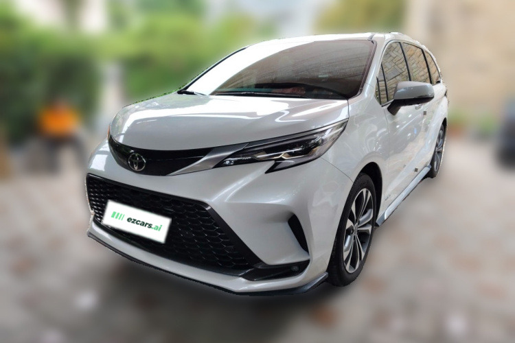 Granvia 2024 2.5L Hybrid Premium PLUS