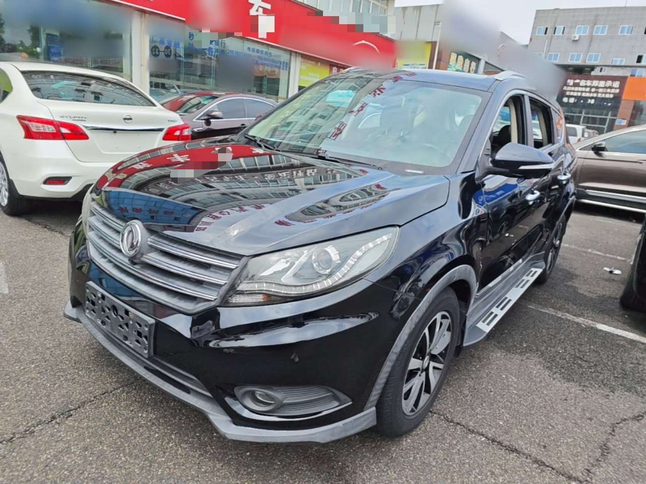 Fengon 580 2017 Facelift 1.5T CVT Luxury