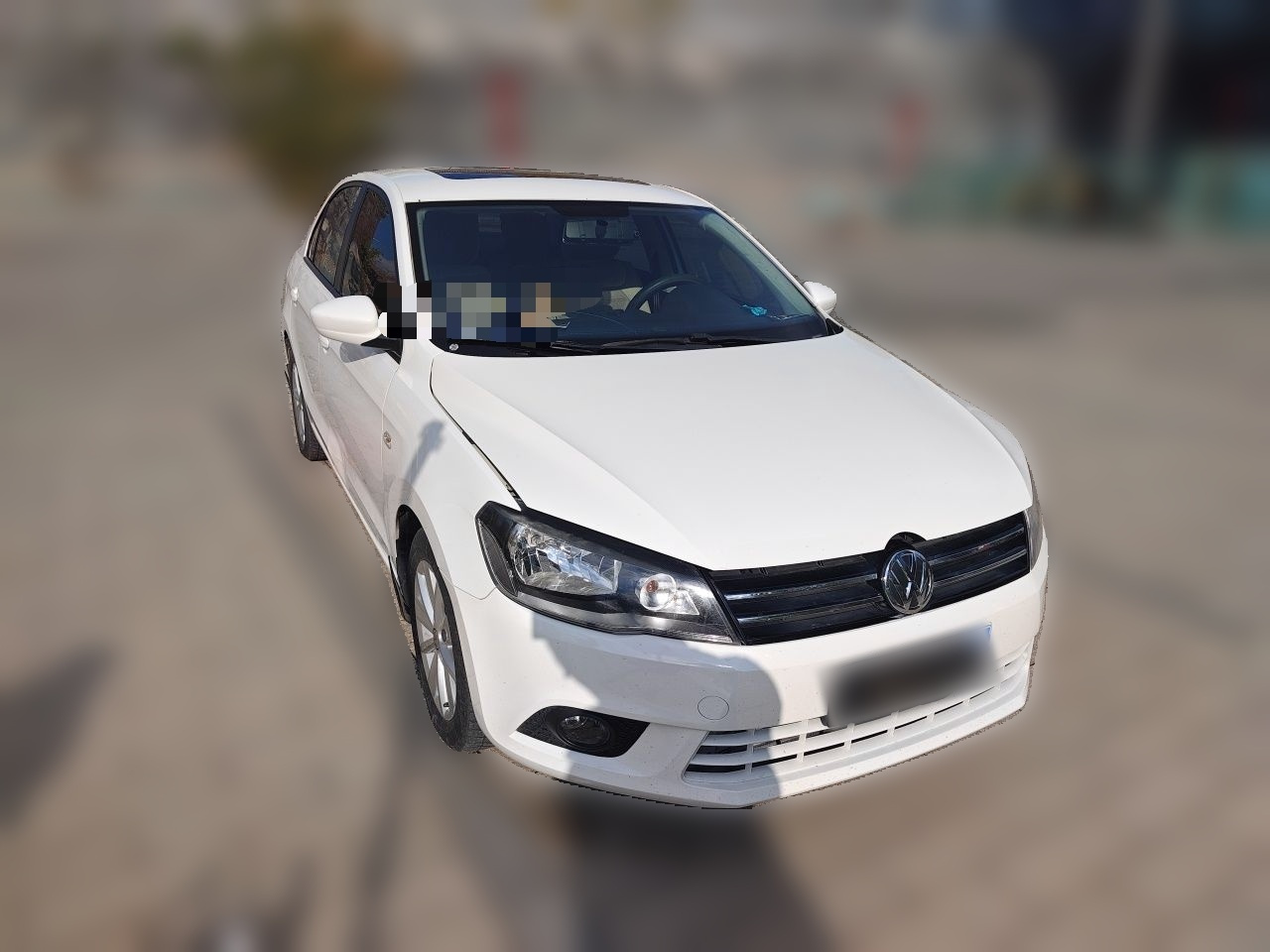 2015 1.6L AT Comfort photo 3