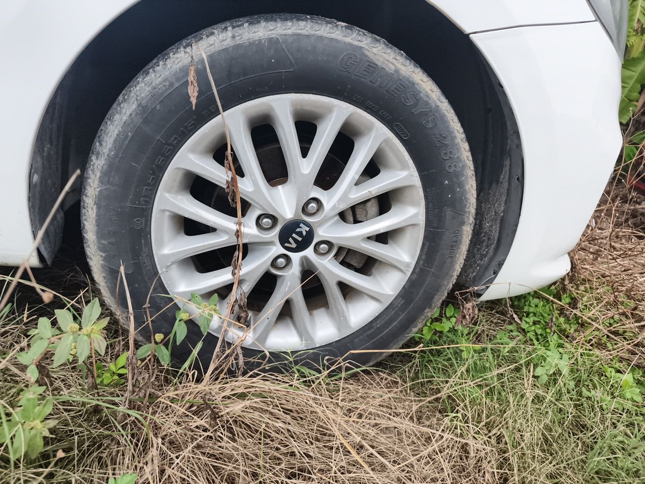 K2 2017 Sedan 1.4L MT GL photo 5