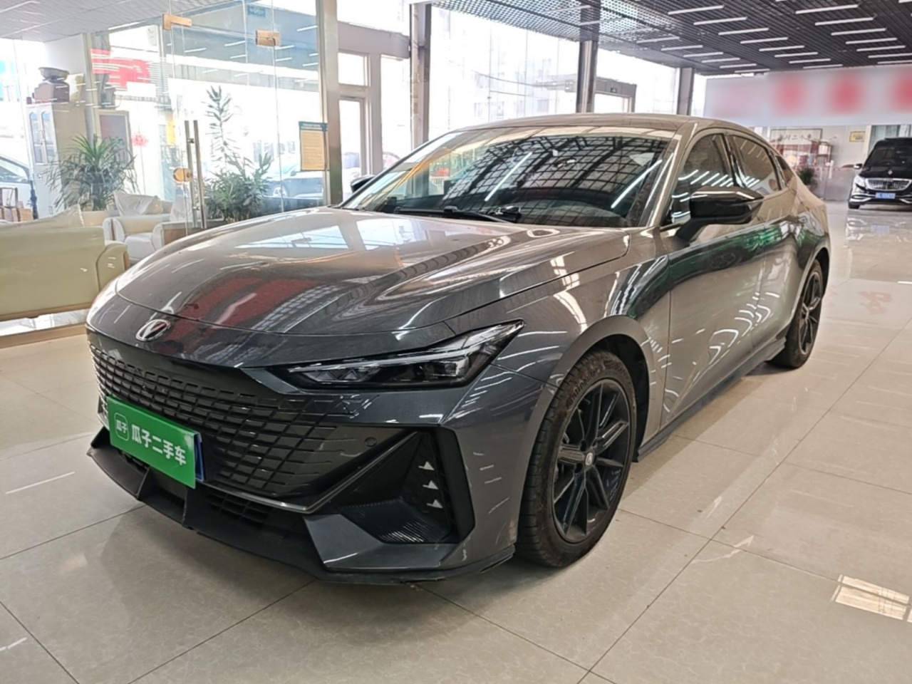 UNI-V 2022 1.5T Premium
