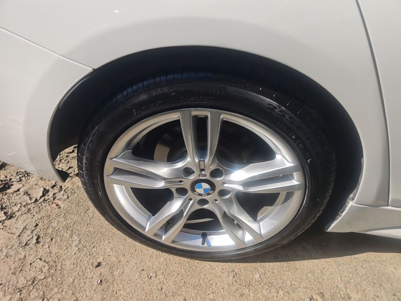 3 Series 2018 320Li Leading M Sport Package photo 3