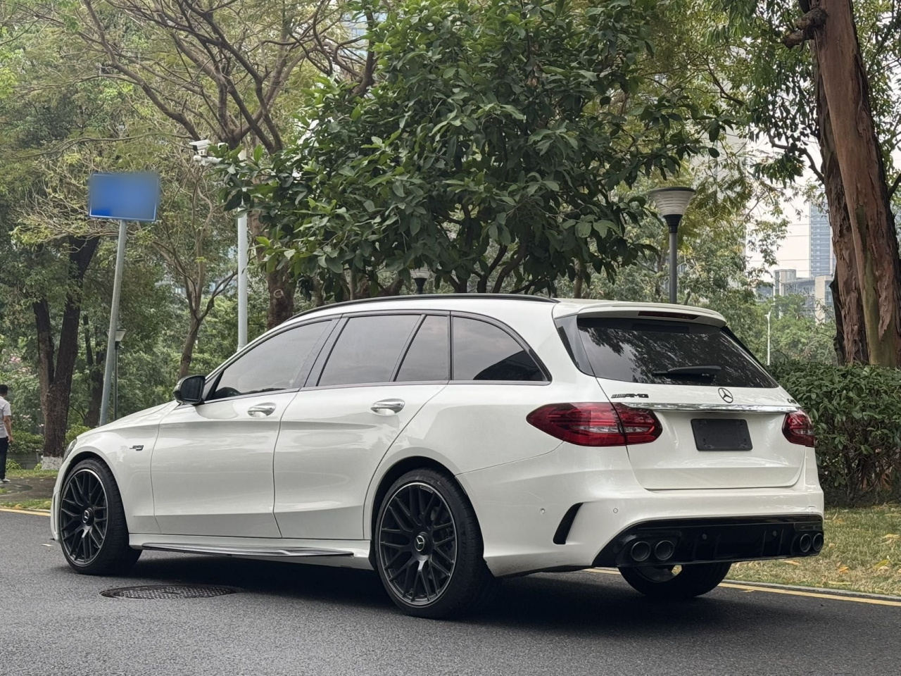 C-ClassAMG 2019 AMG C 43 4MATIC Wagon Special photo 4