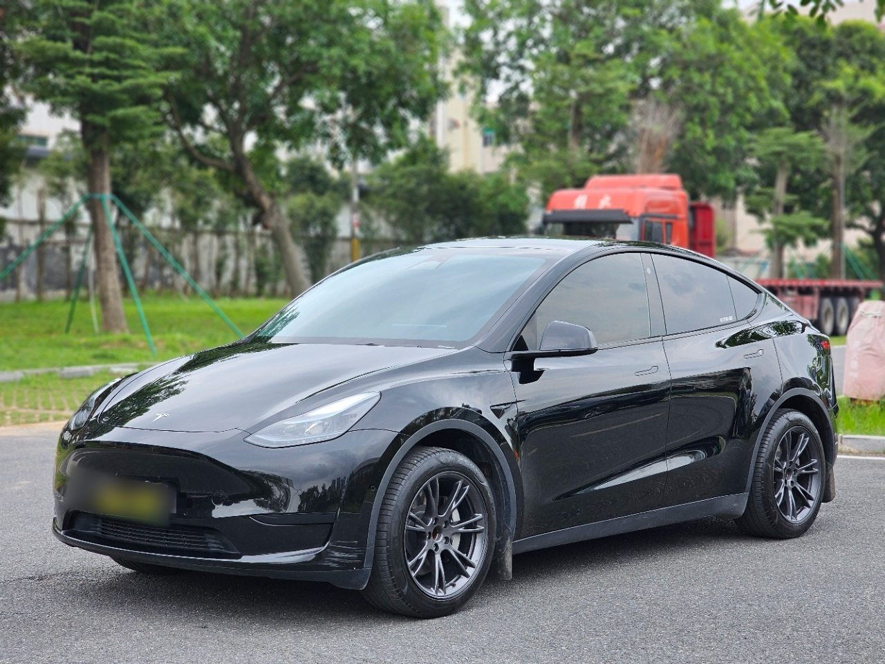 Model Y 2023 RWD