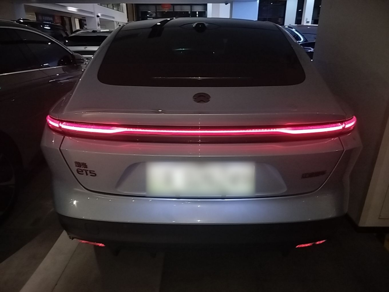 ET5 2022 75kWh photo 5
