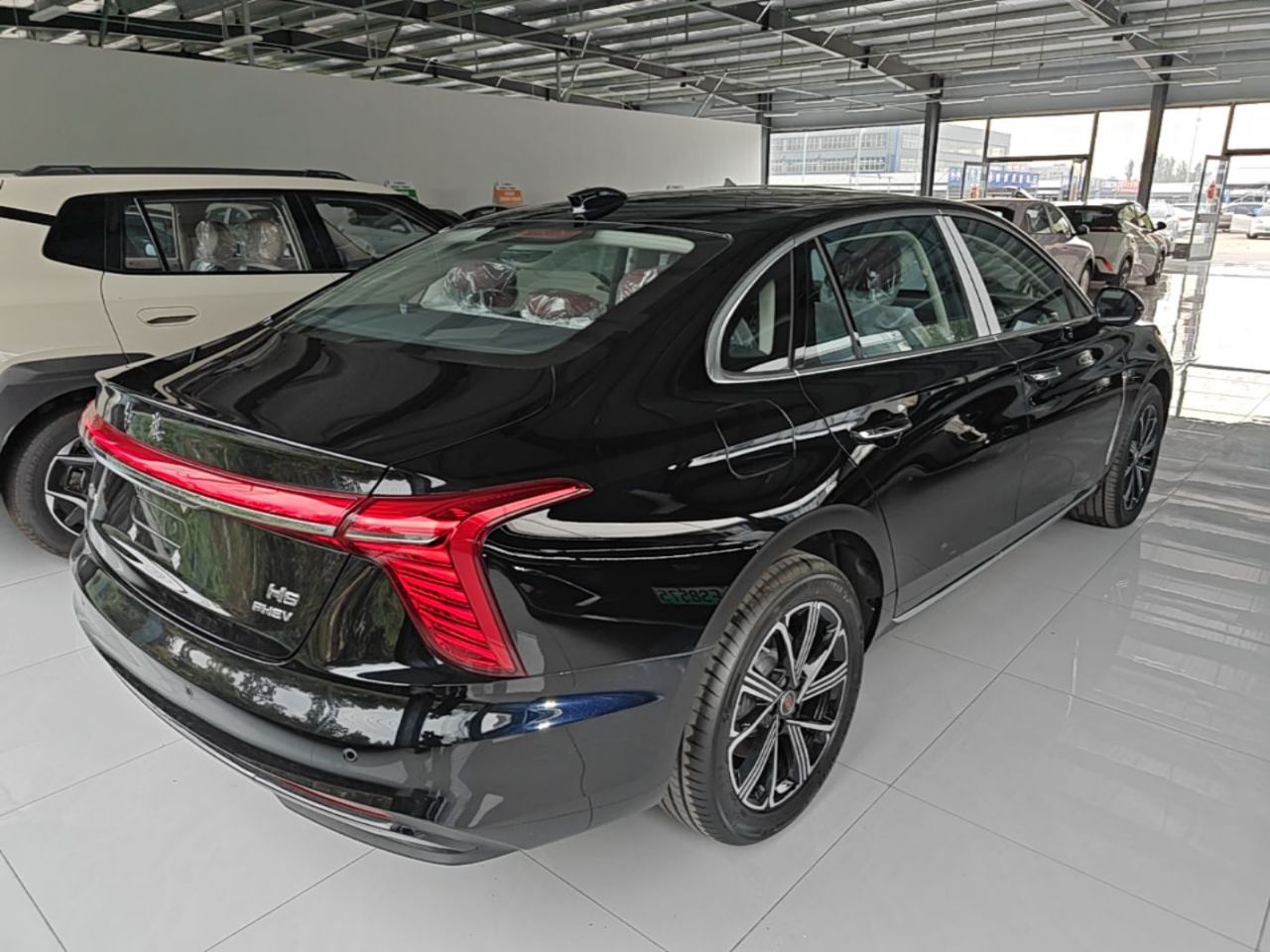 H5 PHEV 2025 170 photo 4