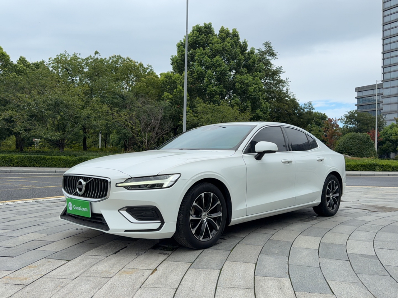 S60 2020 T4 Luxury