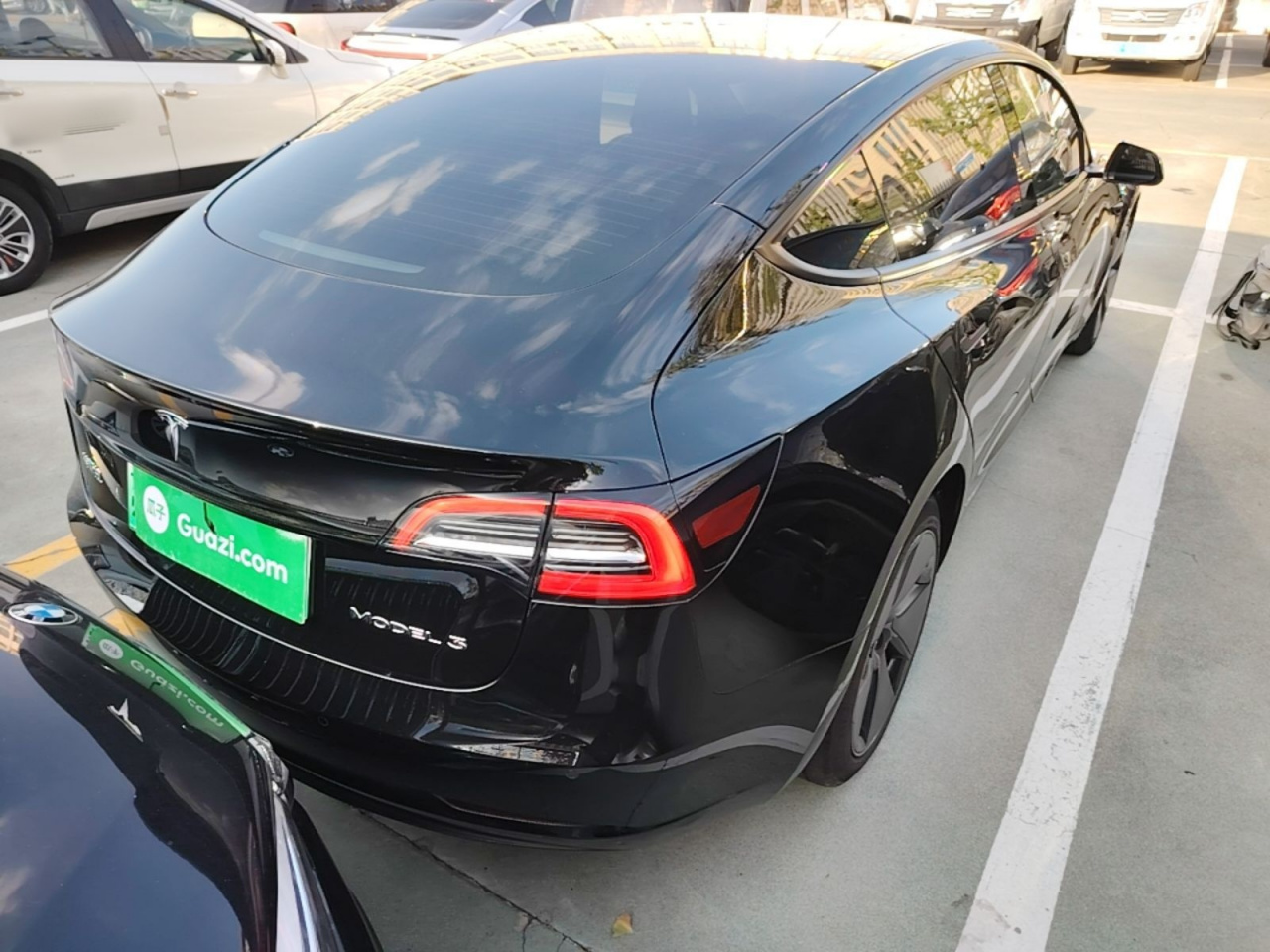 Model 3 2022 RWD photo 4