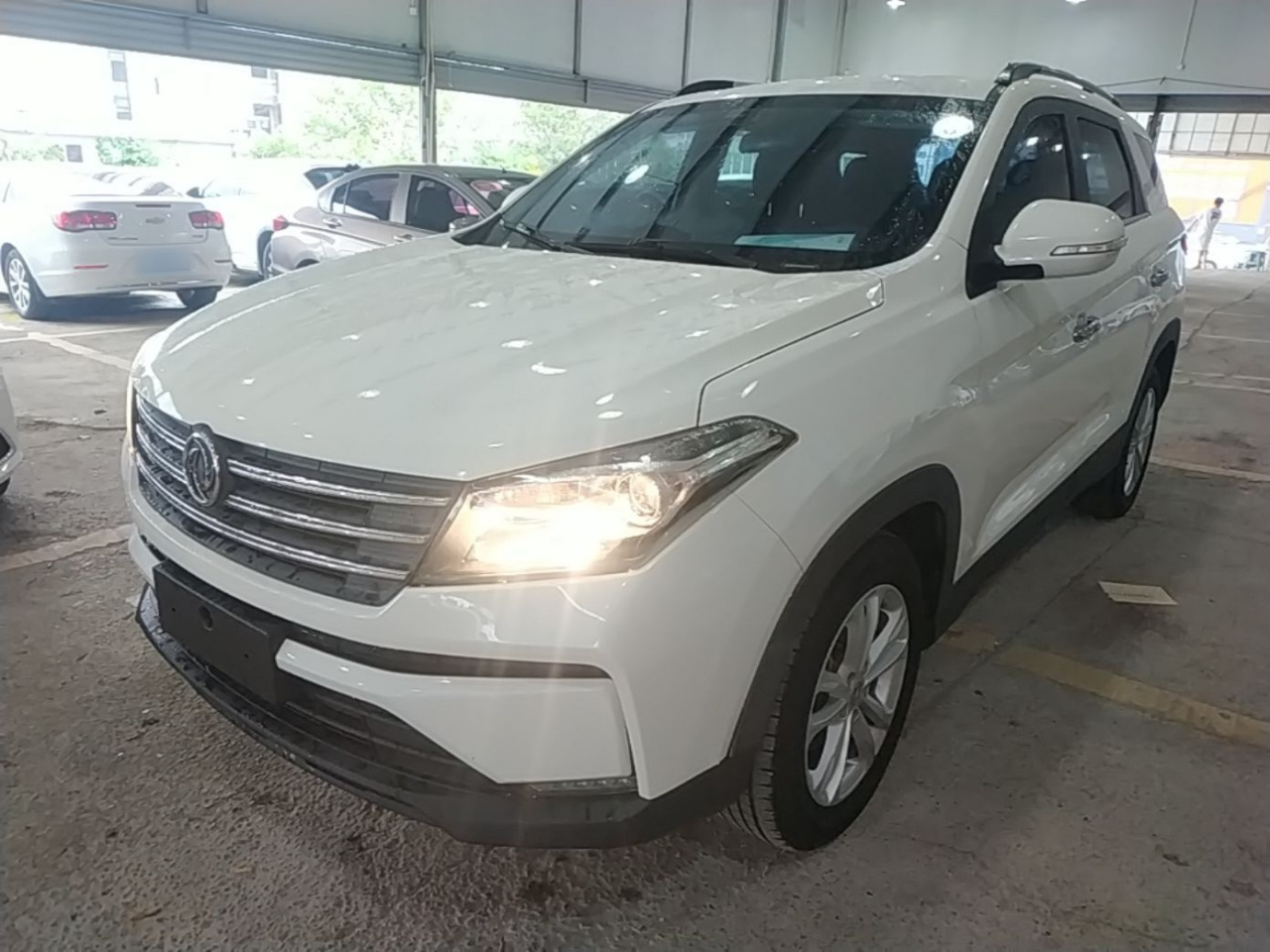 Fengon S560 2021 2.0L CVT Elite