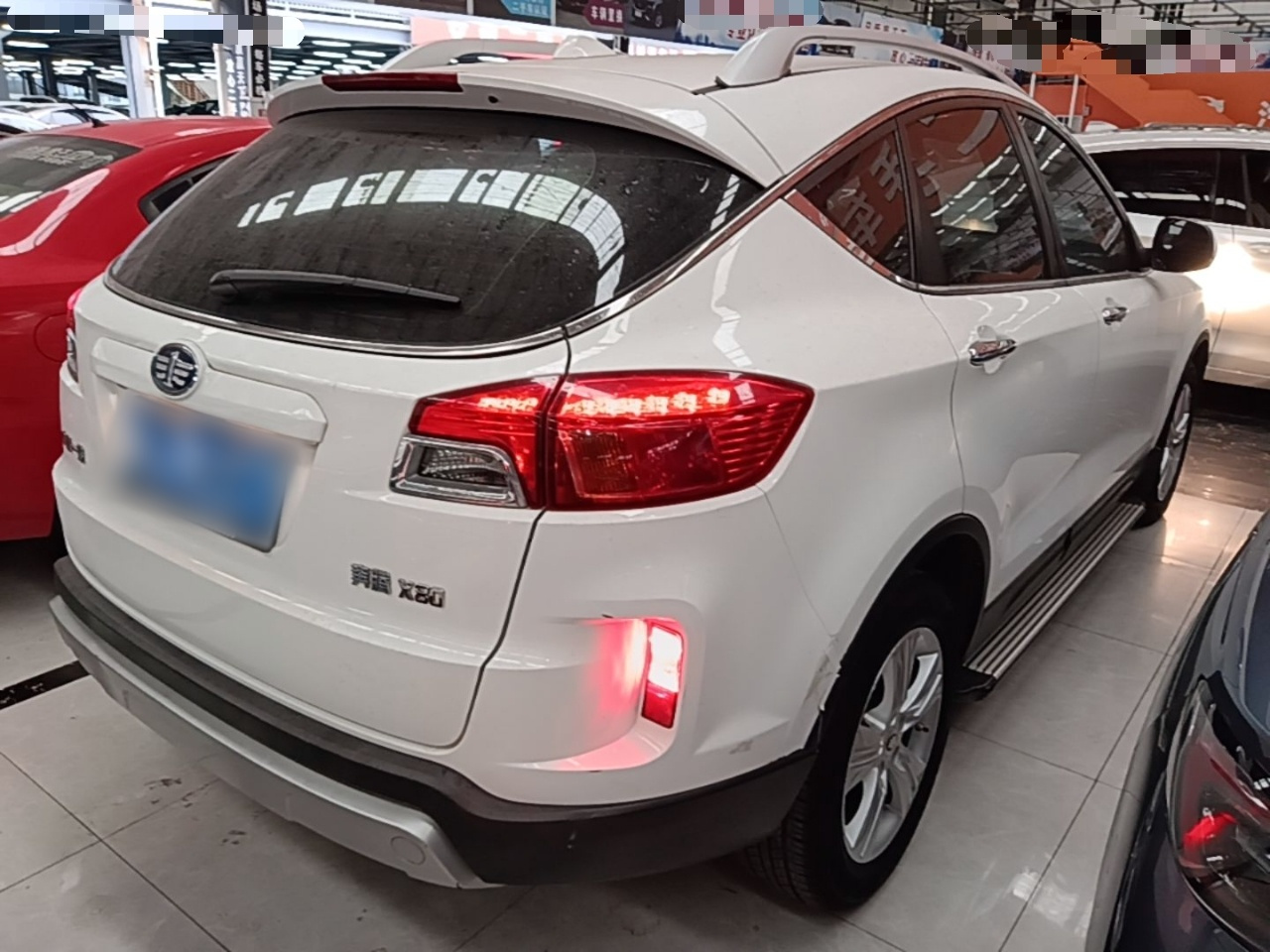 Bestune X80 2015 2.0L AT Luxury photo 4