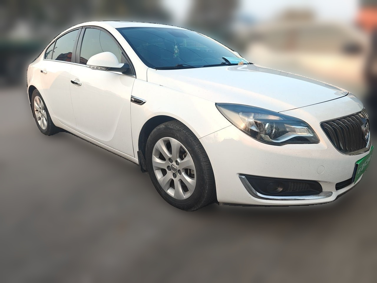 Regal 2015 1.6T Elite Tech photo 3