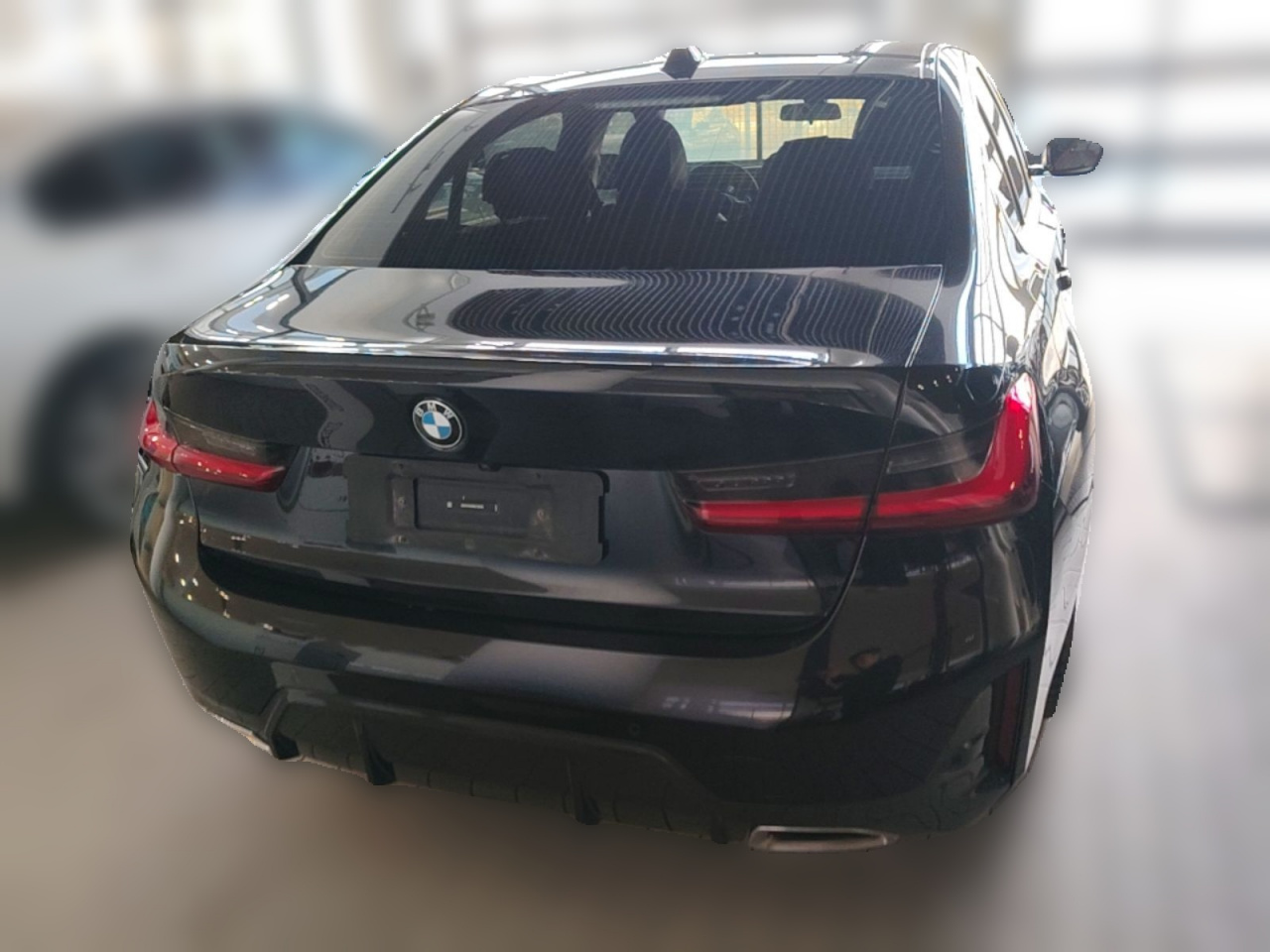 3 Series 2023 320Li M Sport Package photo 5