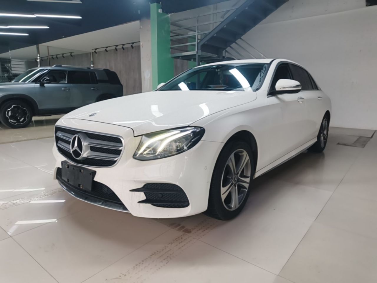 E-Class 2018 E 200 L Sport