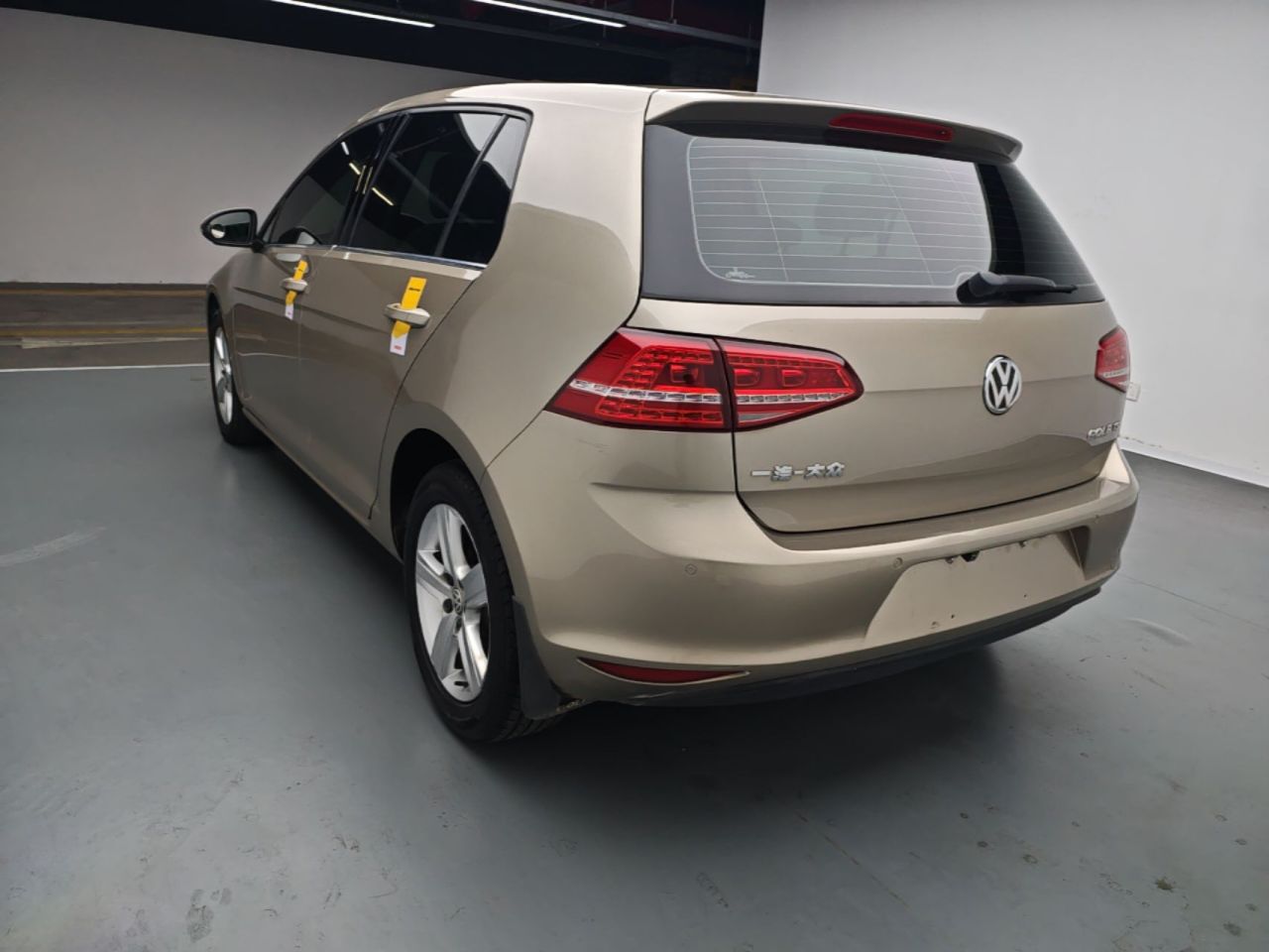 Golf 2015 1.2TSI AT Comfort photo 4