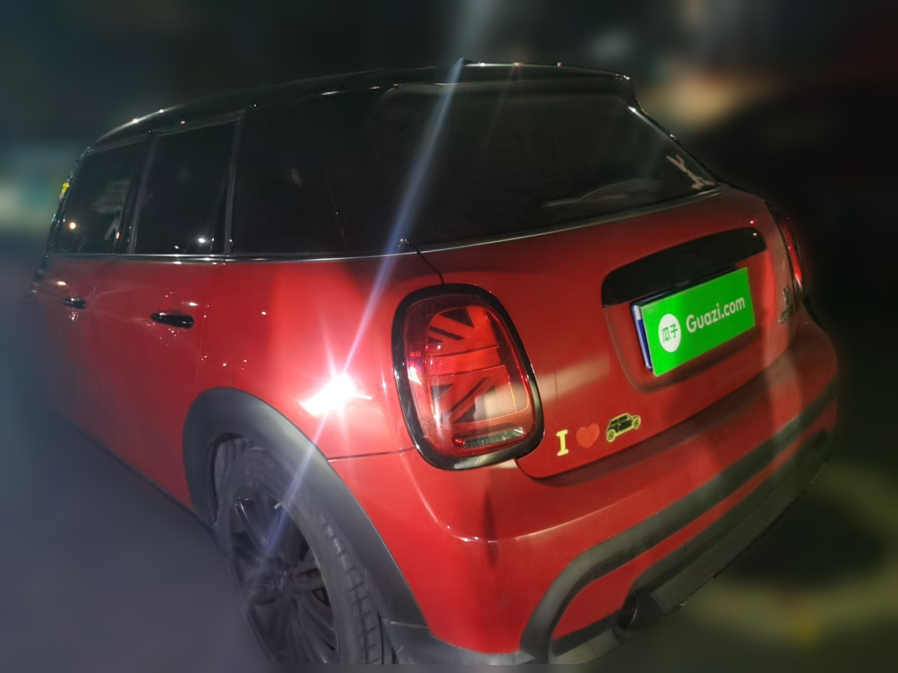 2022 1.5T COOPER 5-Door photo 4