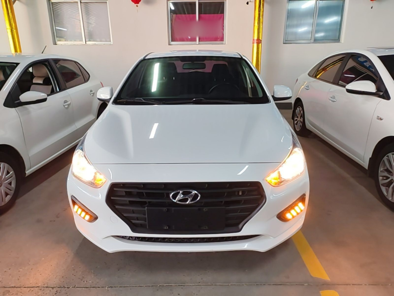 Verna 2017 1.4L MT Refresh Edition China VI photo 2