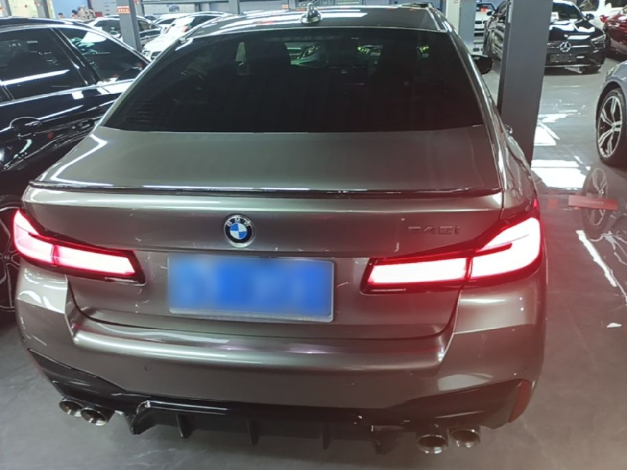 5 Series Imported 2022 Facelift 540i M Sport Package photo 5