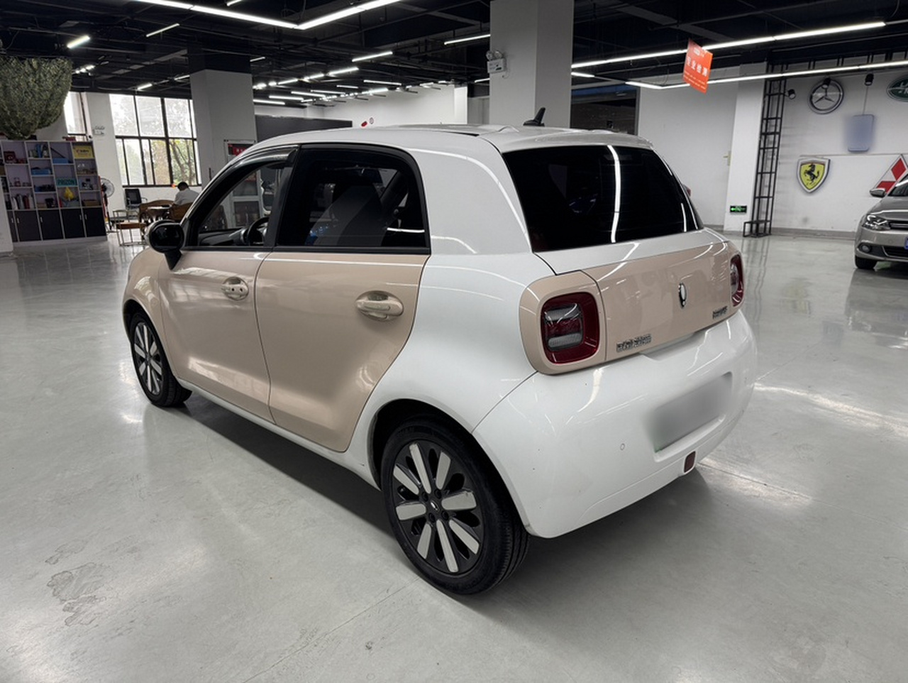 2022 351km Standard NCM photo 4