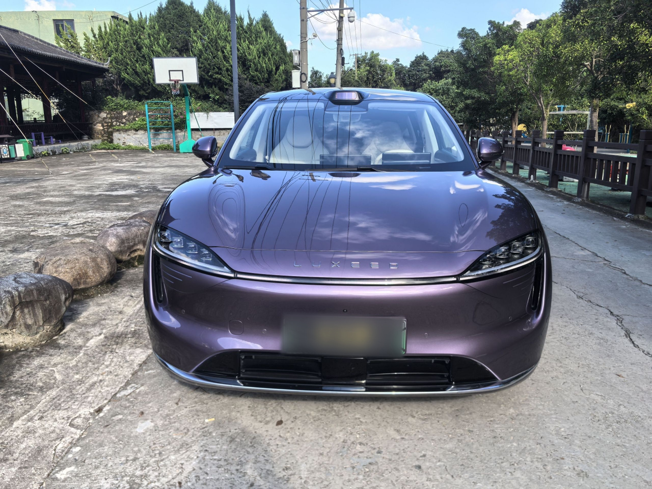 HIMA Luxeed R7 2025 EREV 331km Ultra photo 2