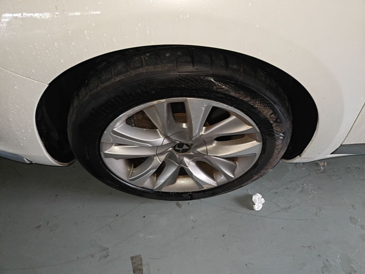 5 2014 1.6T Luxury THP200 photo 3
