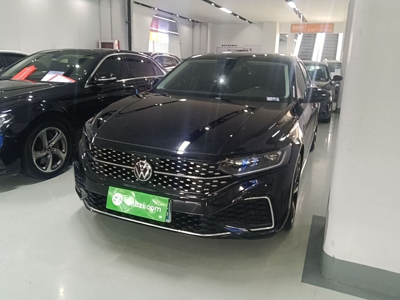 Passat 2023 Facelift 330TSI Elite