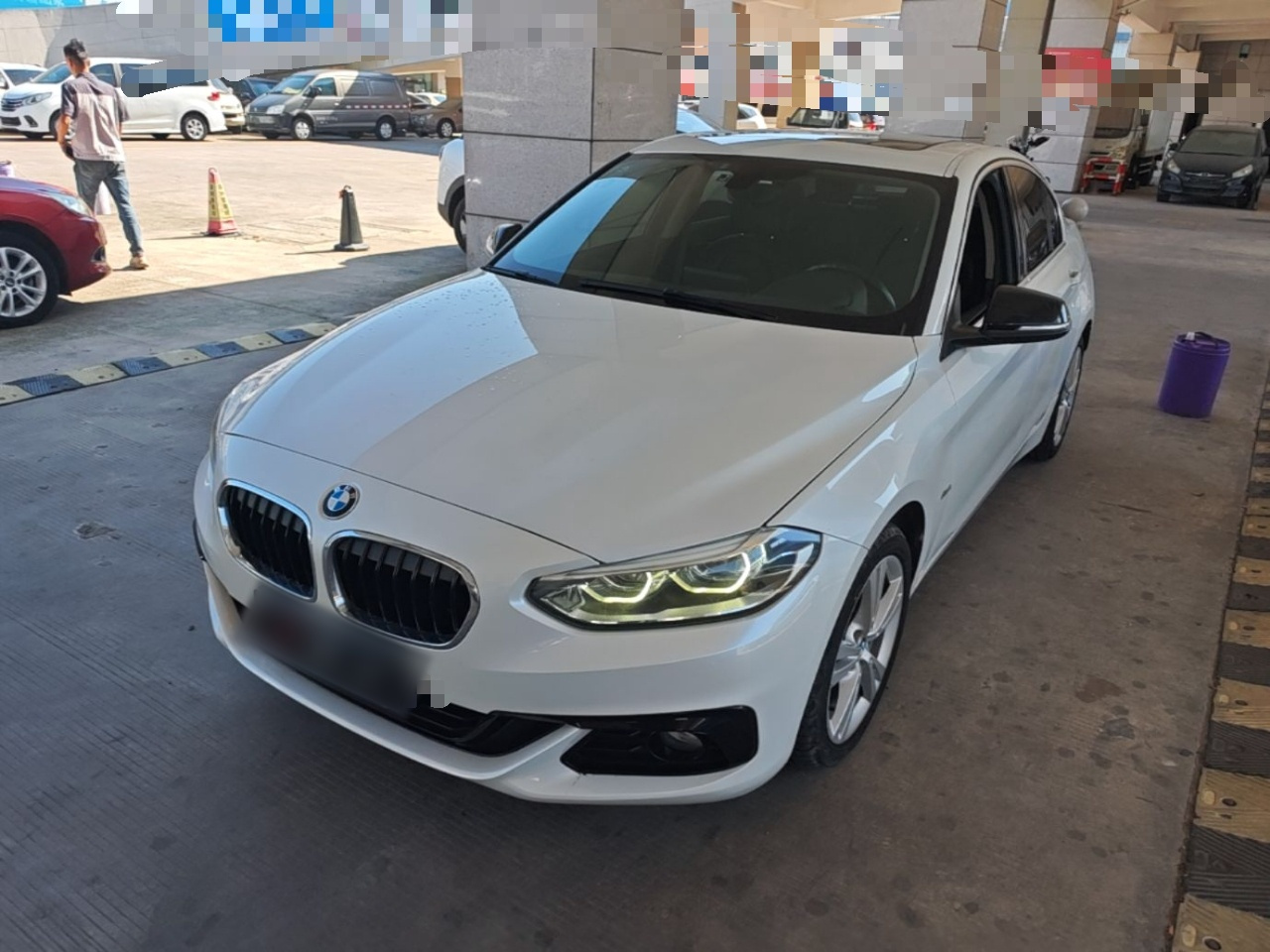 1 Series 2017 118i Design Package