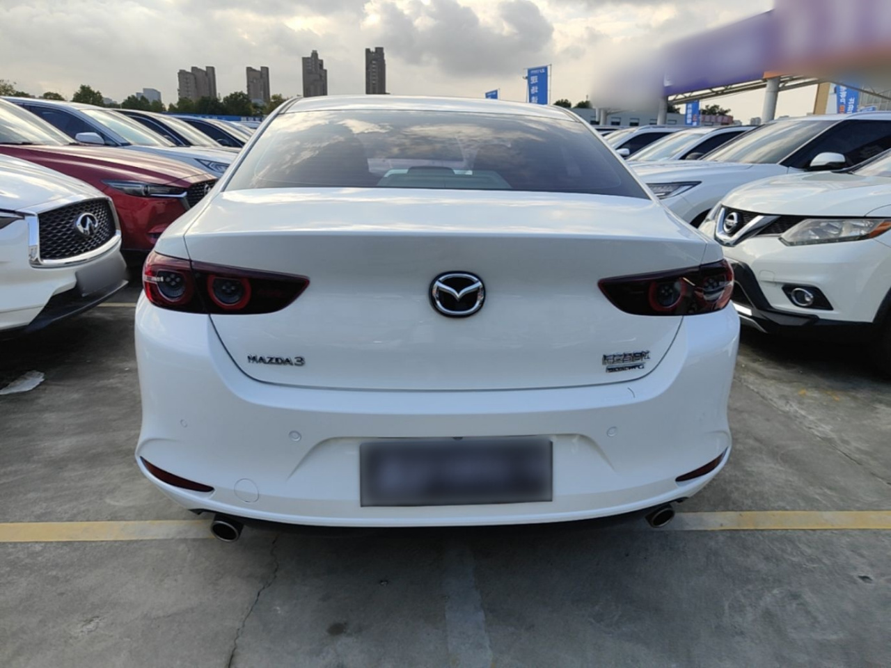 3 Axela 2021 2.0L AT photo 5