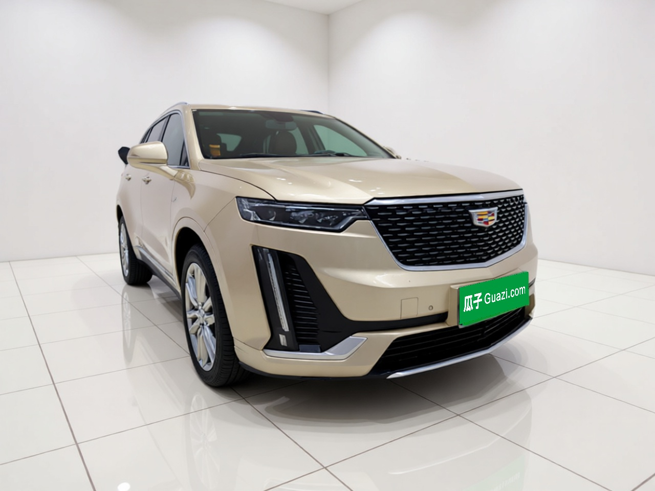 XT6 2022 2.0T 6-Seater AWD Luxury photo 3